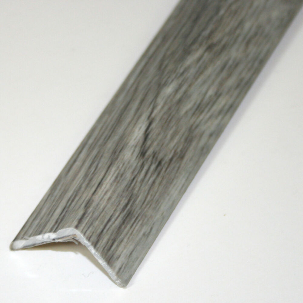 Trappenese nr 9 1 m eik lys grå foliert aluminium